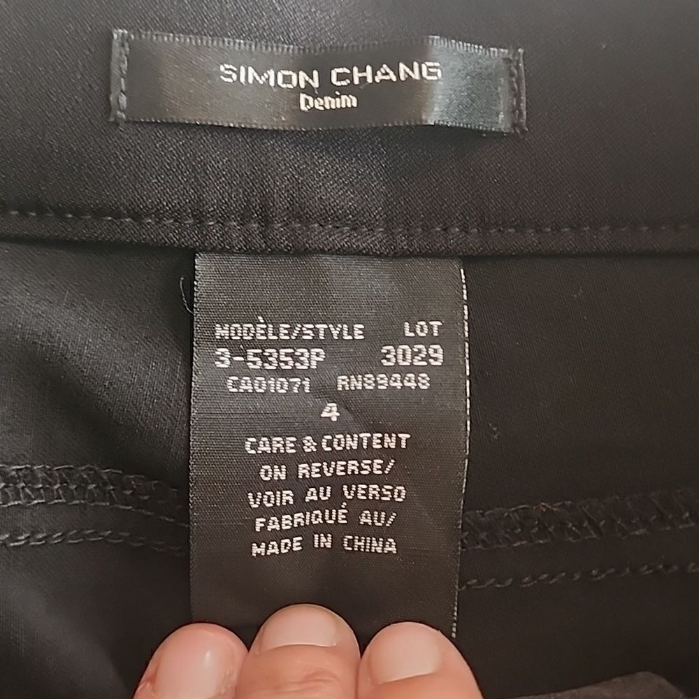 Simon Chang- Crops  - Picture 7 of 8